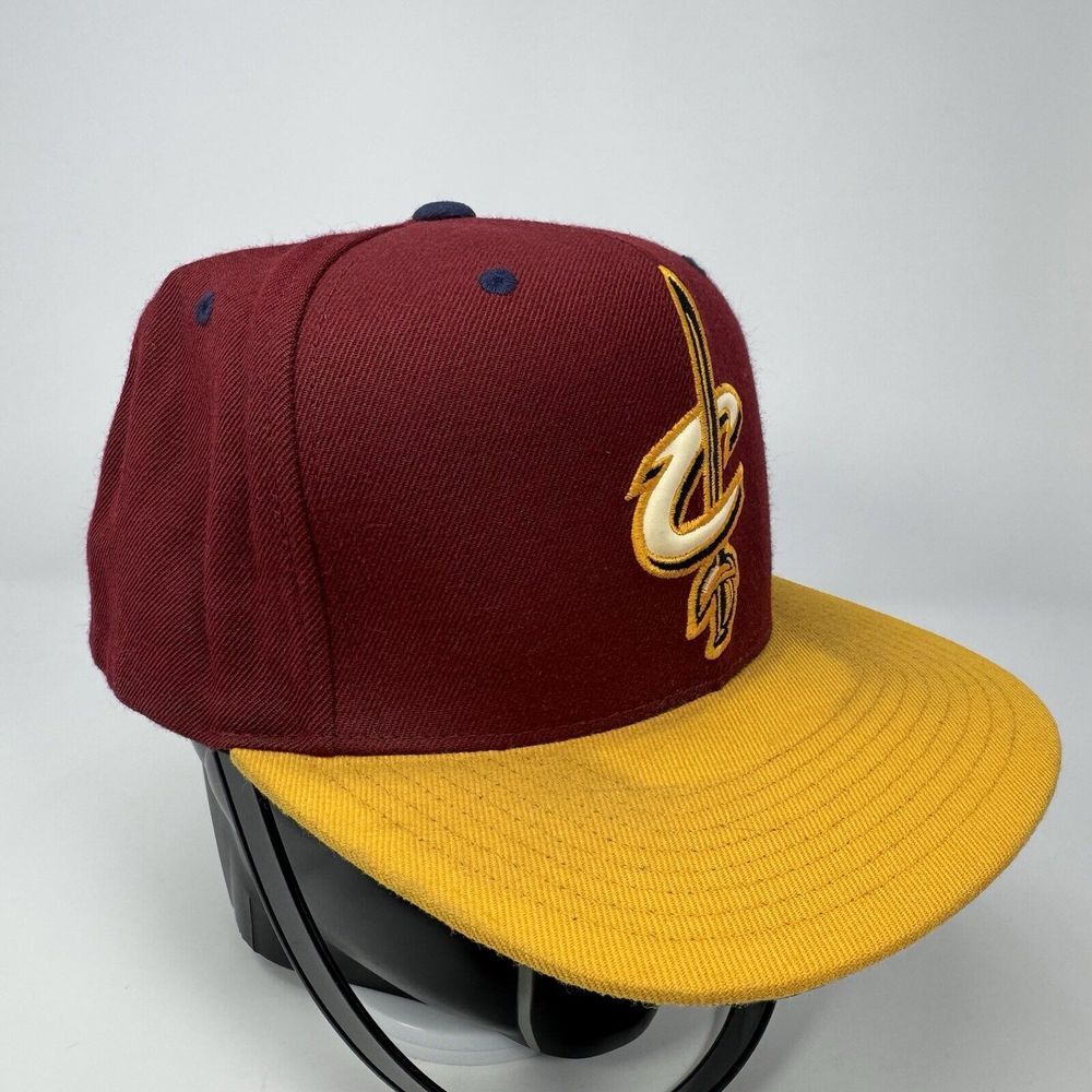 Clevekand Cavaliers Sword C Hat Cap Snapback Mitchell &‎ Ness Vintage - Picture 8 of 13